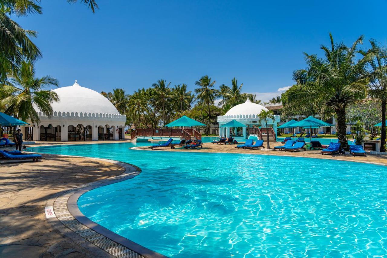 Southern Palms Beach Resort Diani Beach Bagian luar foto