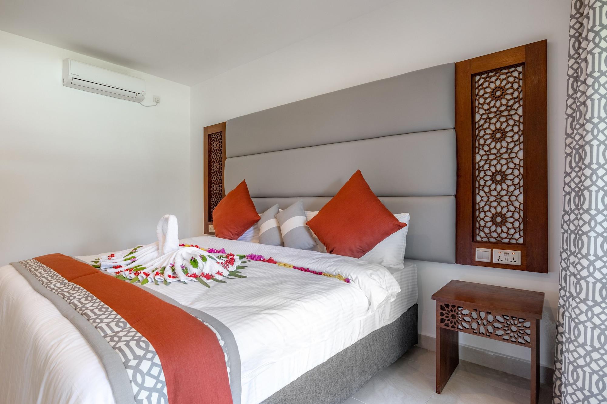 Southern Palms Beach Resort Diani Beach Bagian luar foto