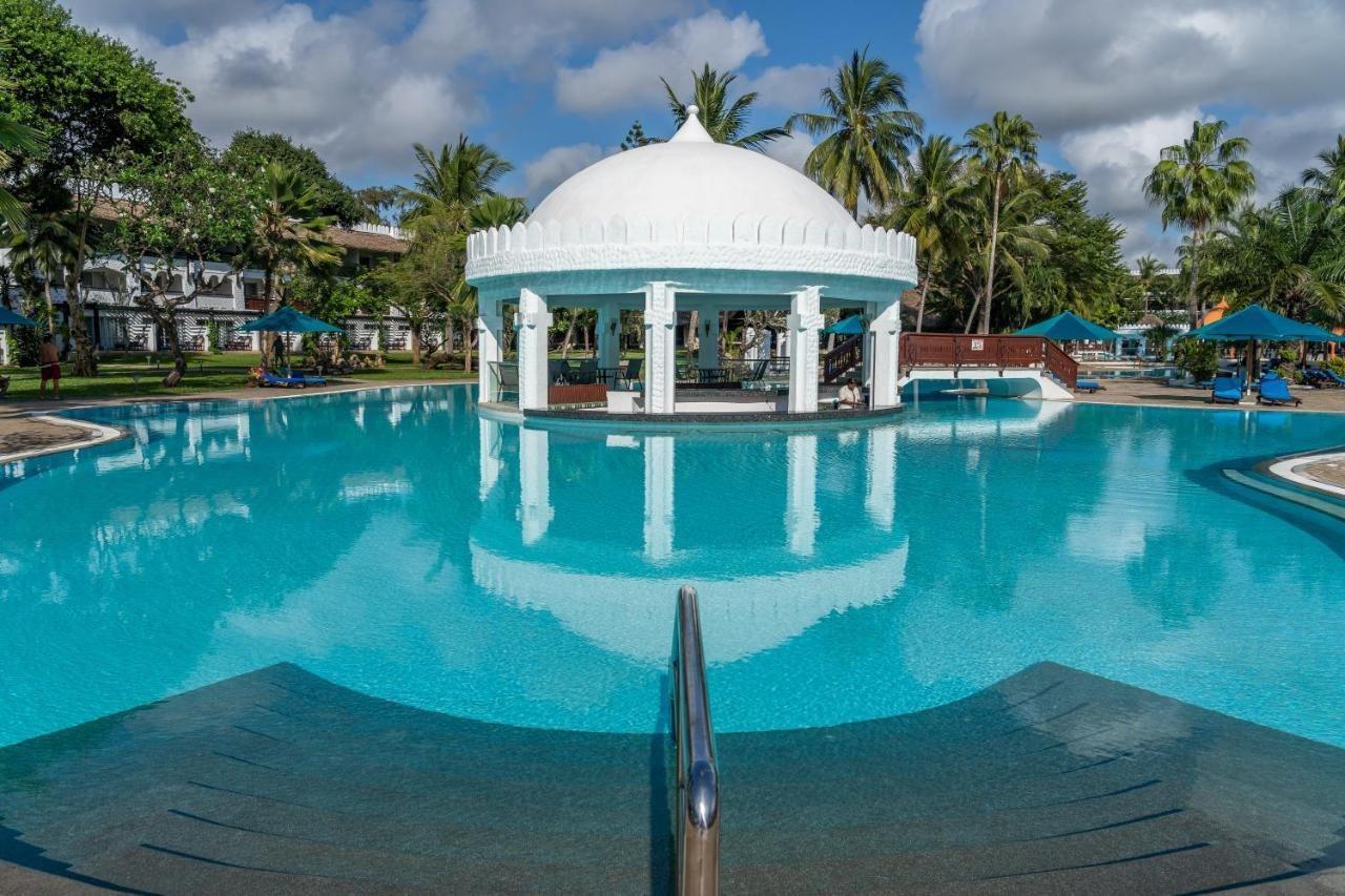 Southern Palms Beach Resort Diani Beach Bagian luar foto