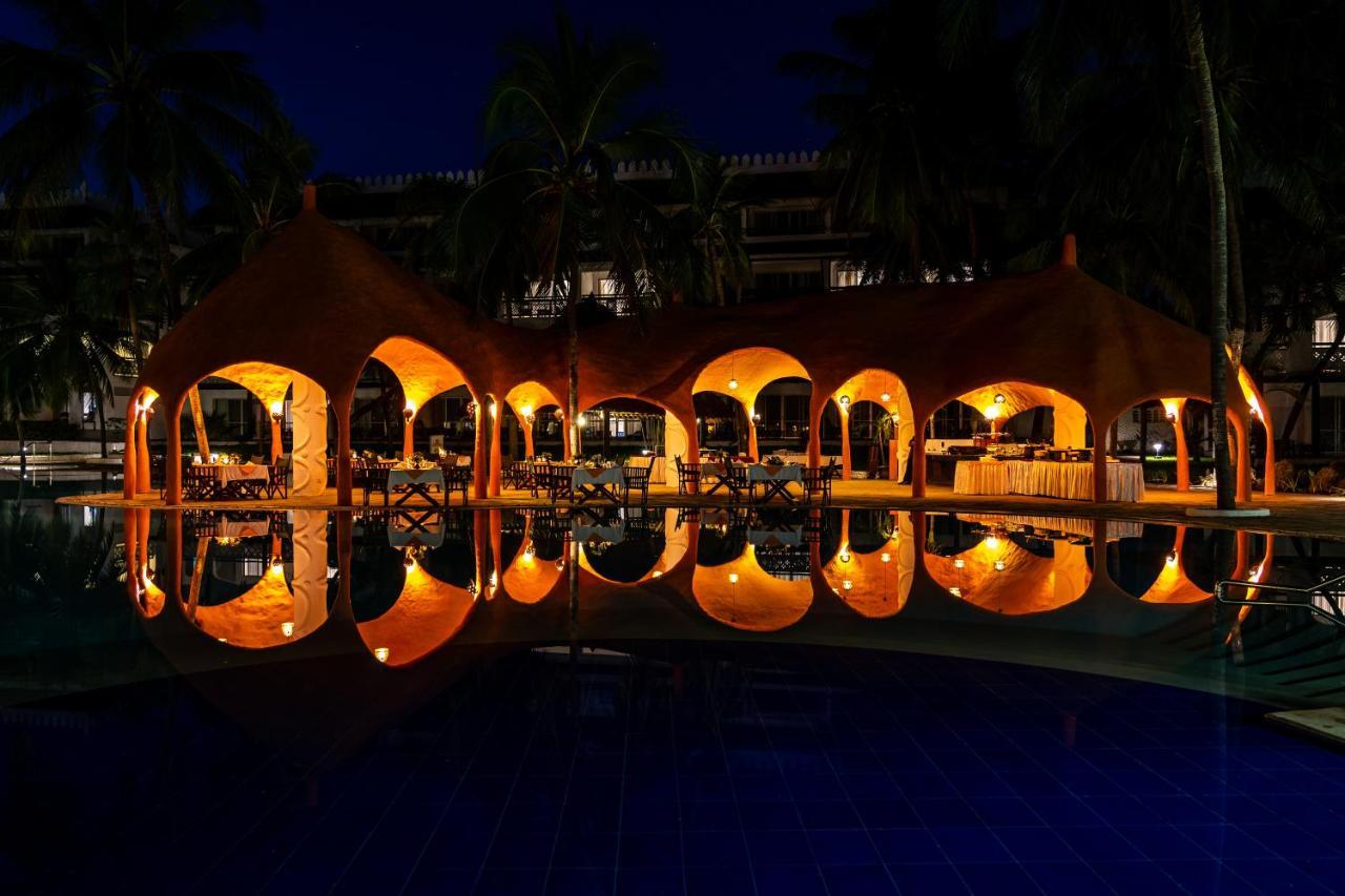 Southern Palms Beach Resort Diani Beach Bagian luar foto
