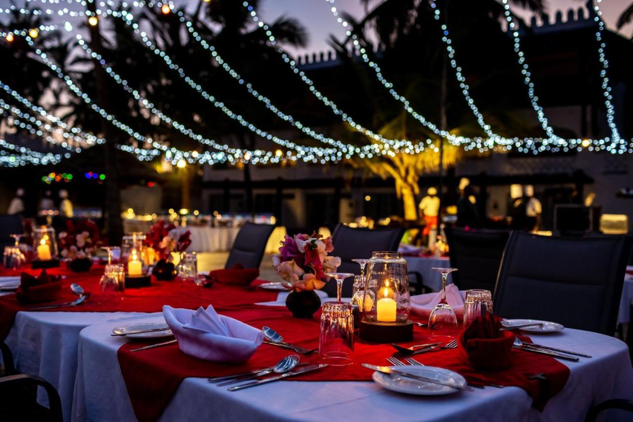 Southern Palms Beach Resort Diani Beach Bagian luar foto